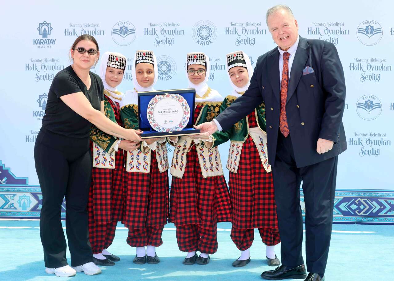 Konya’da miniklerden büyük gösteri! Karatay’da kültür rüzgarı esti 12
